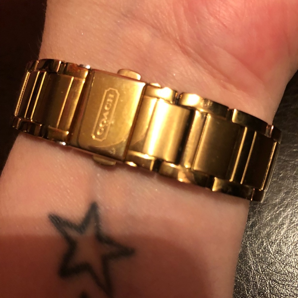 Classy Watch - image 3